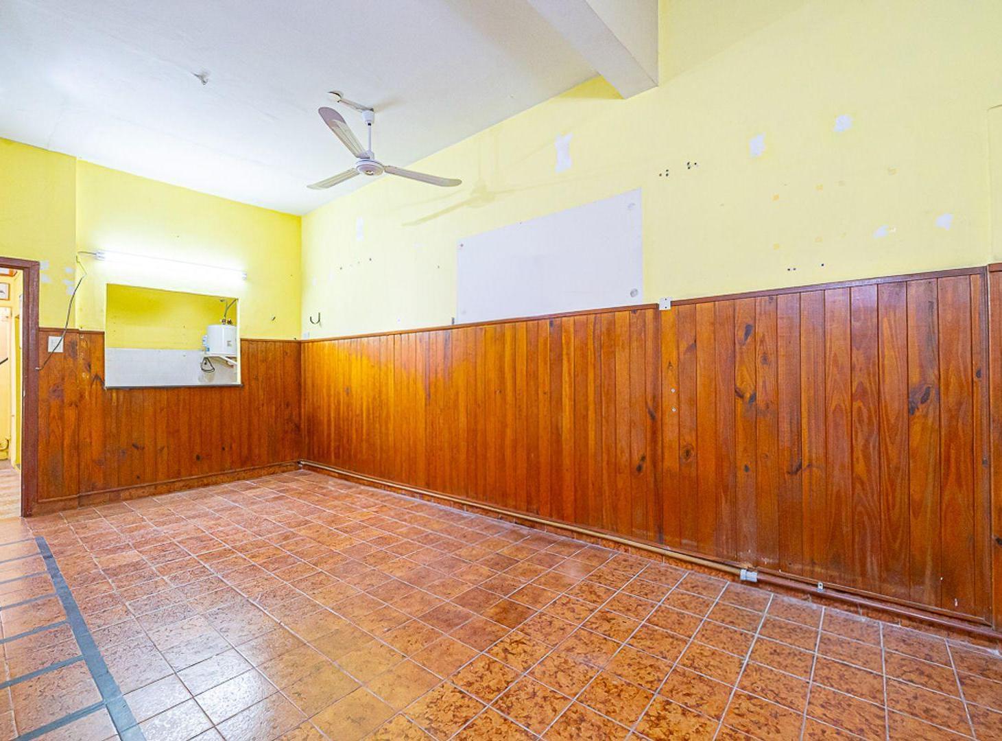 Foto de VENTA PH 3 AMBIENTES EN LANUS CON GRAN POTENCIAL, imagen 5