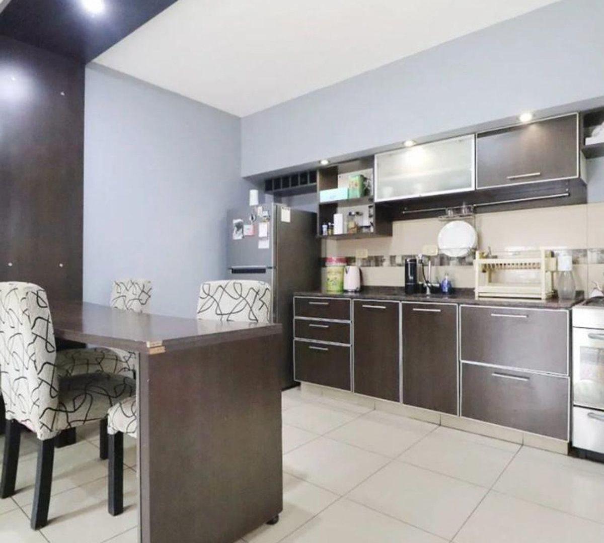 Foto de VENTA CASA 3 AMBIENTES RAMOS MEJIA TERRAZA, imagen 2