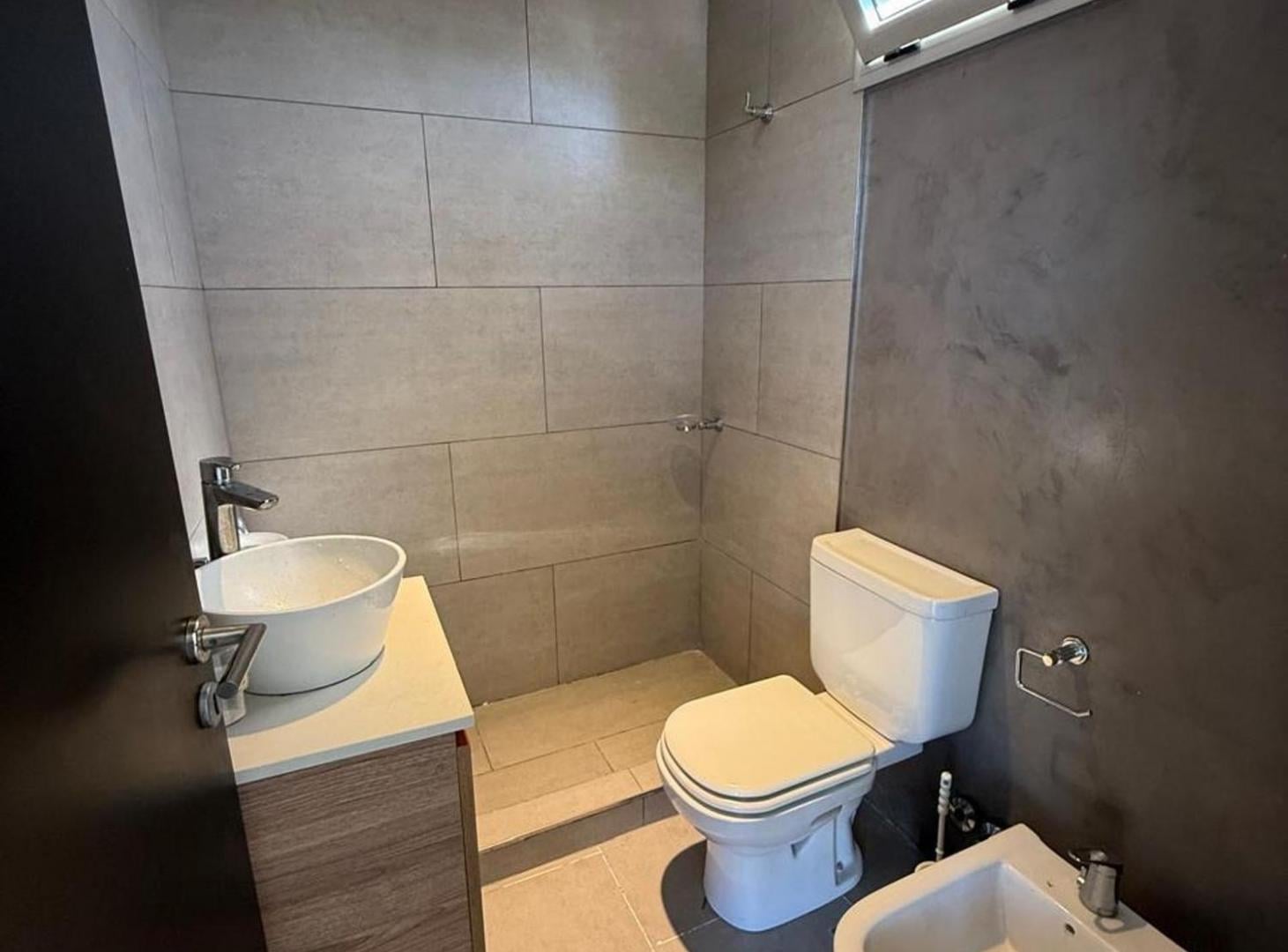 Foto de CASA 3 AMBIENTES BARRIO LAGUNA AZUL II, imagen 4