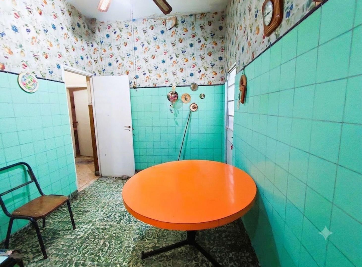 Foto de VENTA CASA 4 AMBIENTES VILLA TESEI APTO CREDITO, imagen 2