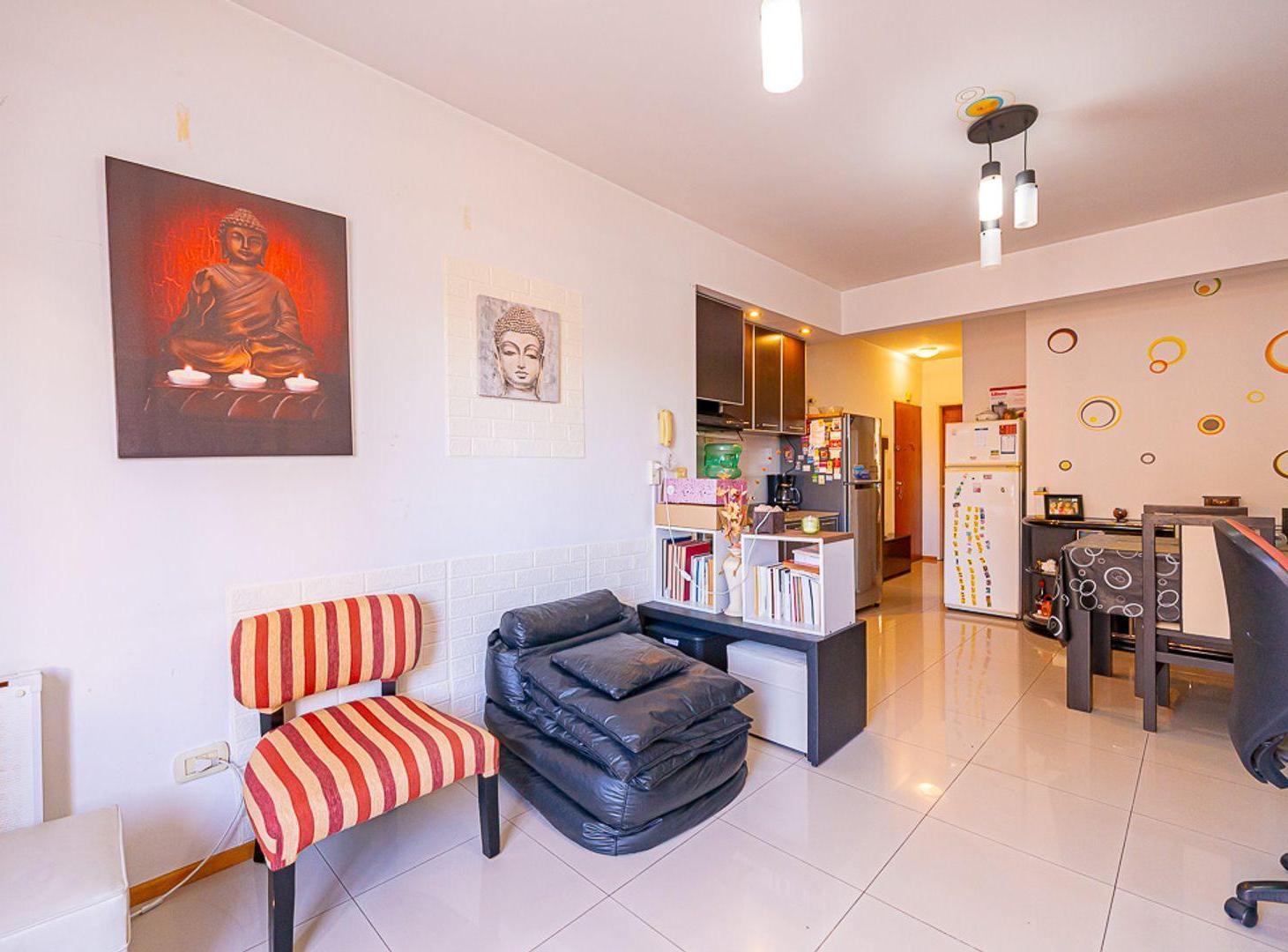 Foto de VENTA 2 AMBIENTES BALCON FRENTE VILLA DEL PARQUE, imagen 2