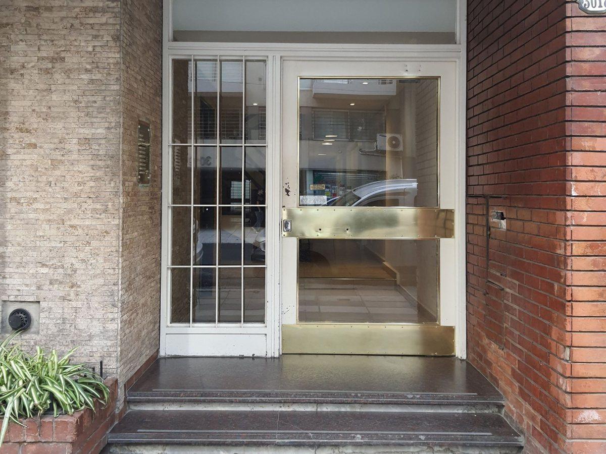 Foto de VENTA DEPARTAMENTO MONOAMBIENTE EN RECOLETA, imagen 4