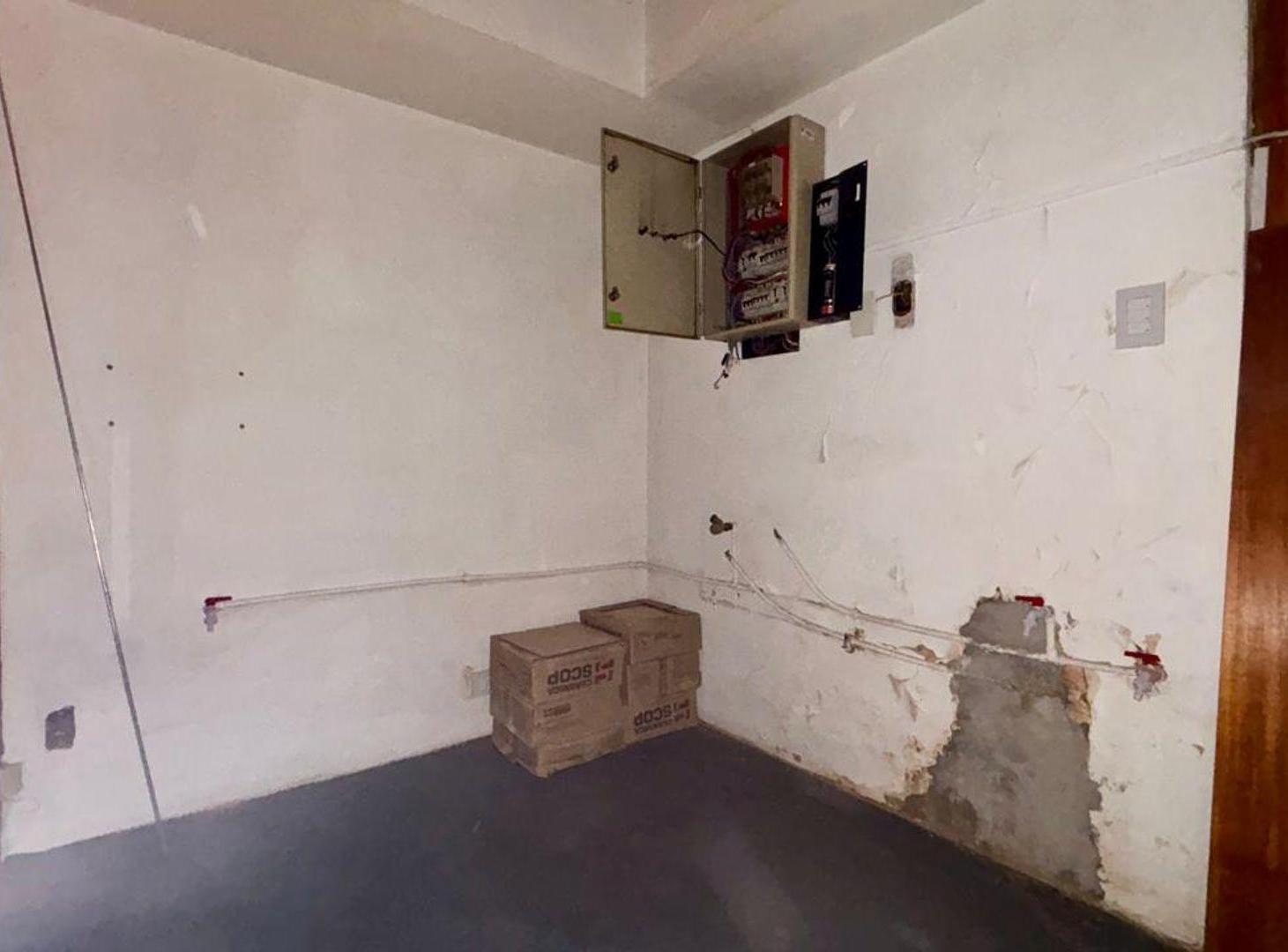 Foto de Venta oficina San Nicolas 100 m2, imagen 4