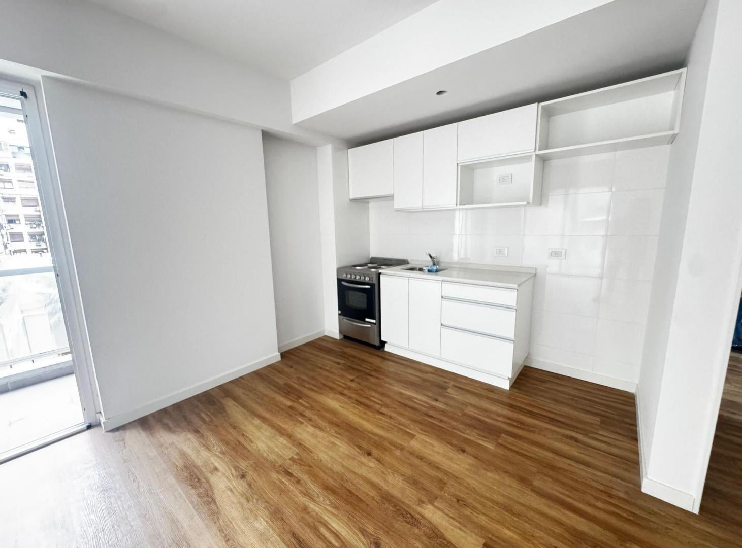 Foto de DEPARTAMENTO 2 AMBIENTES VENTA RECOLETA BALCON, imagen 5