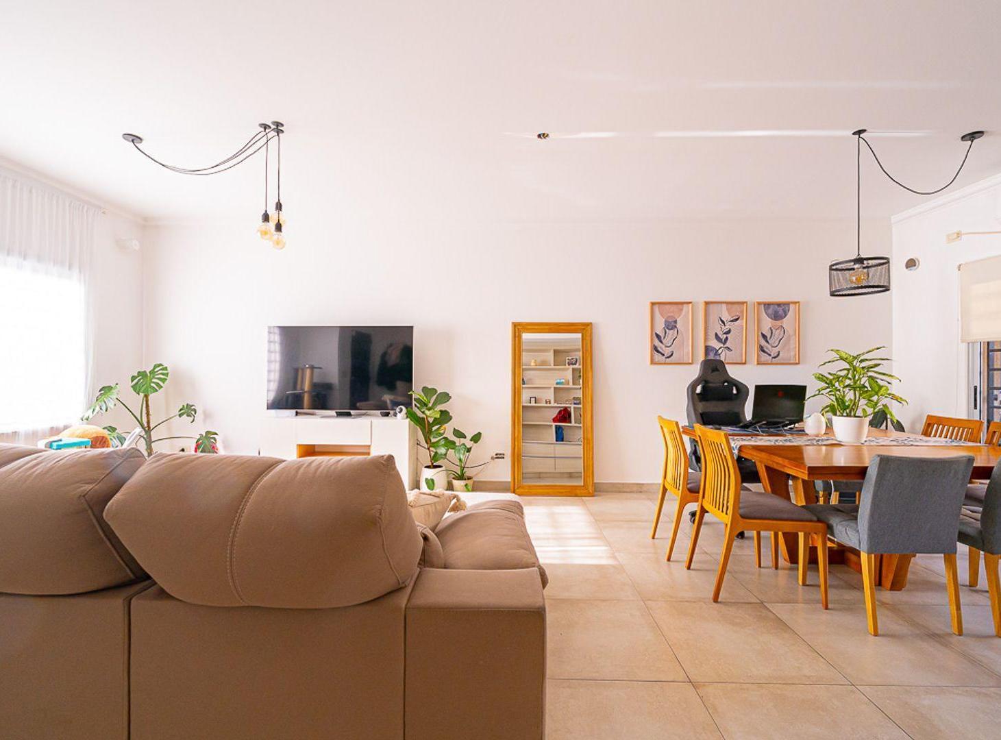 Foto de VENTA PH VILLA ADELINA CUATRO AMBIENTES CON JARDIN, imagen 2