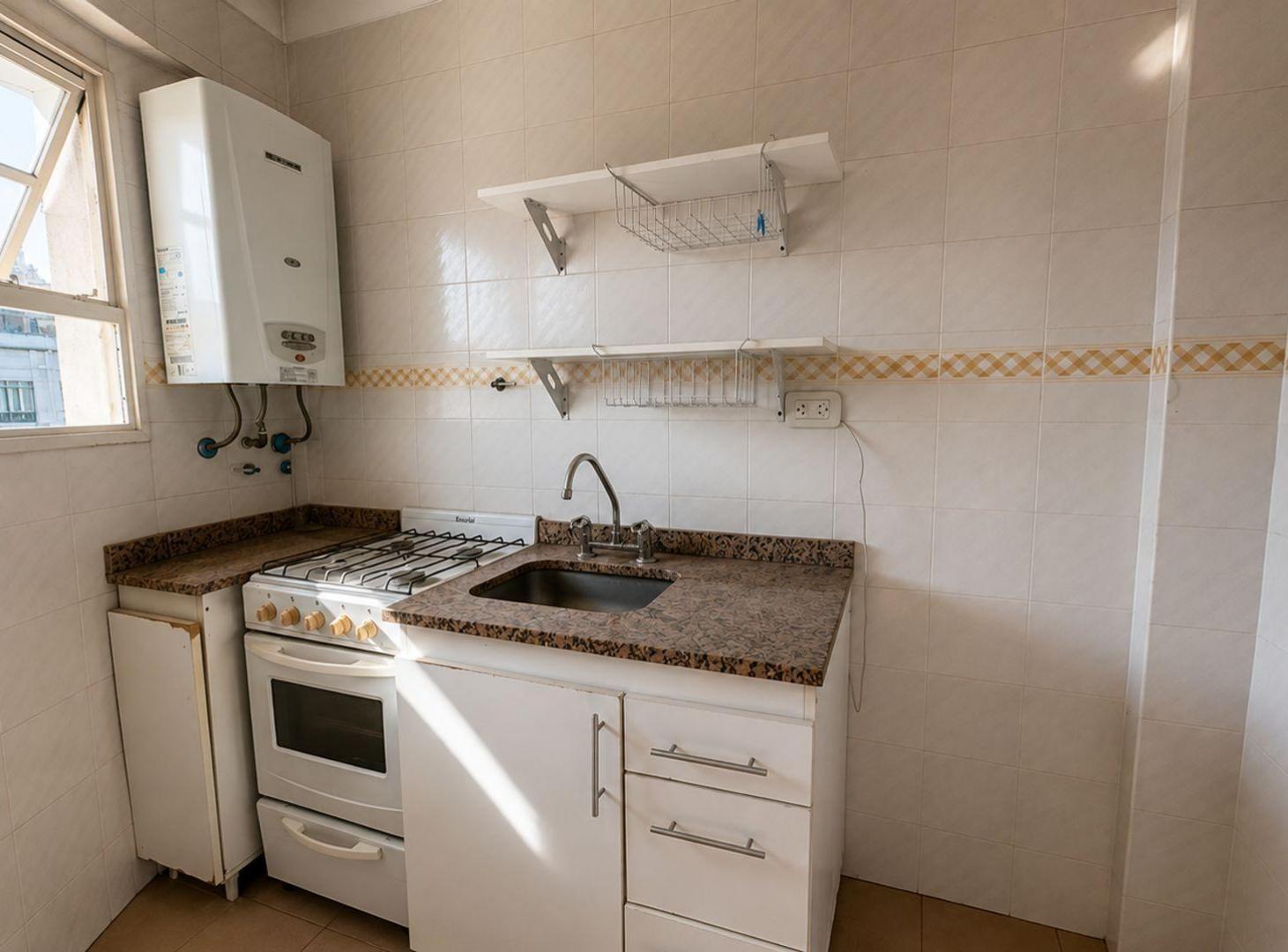 Foto de DEPARTAMENTO VENTA MONOAMBIENTE BELGRANO BALCON, imagen 1