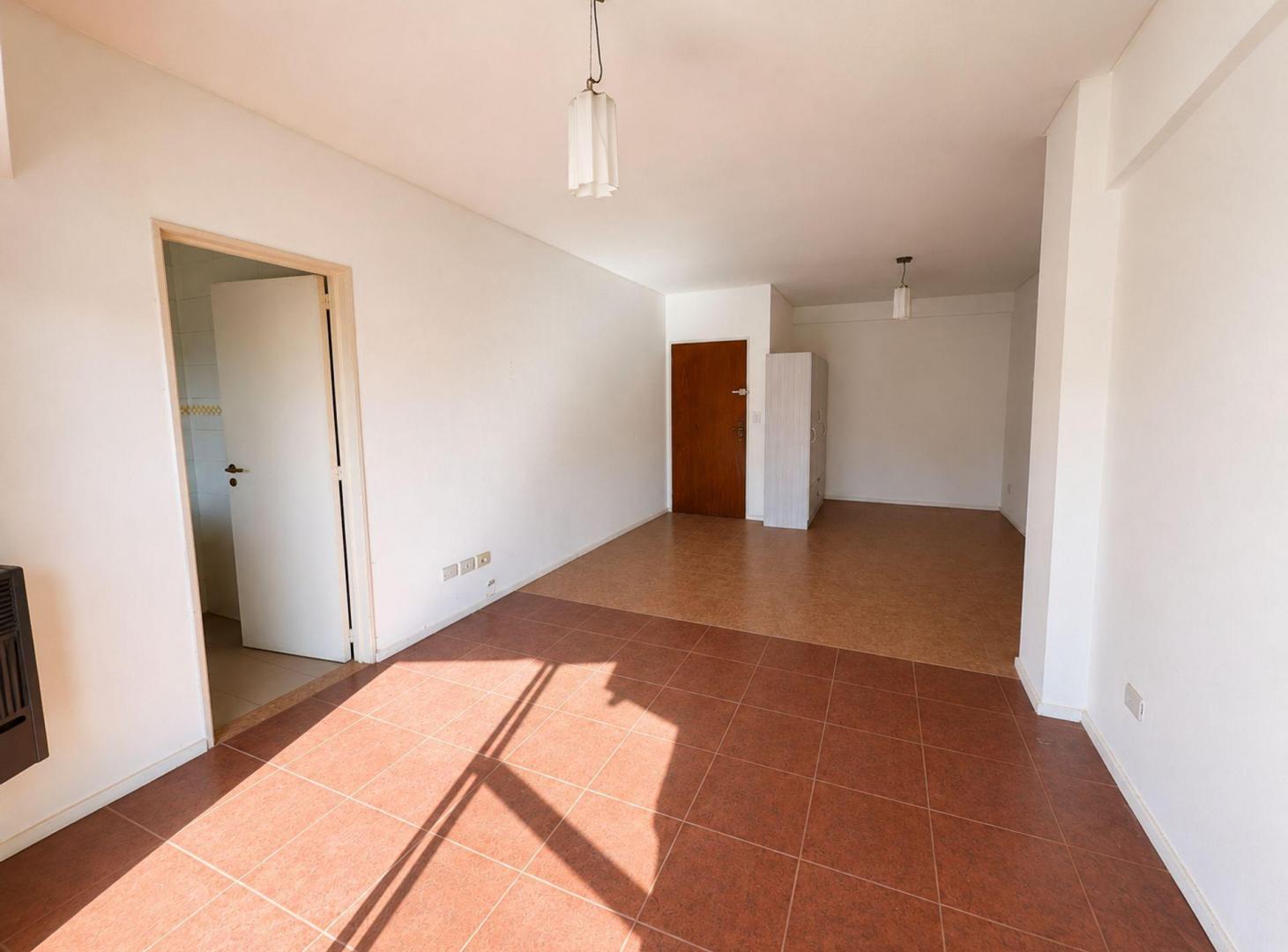 Foto de DEPARTAMENTO VENTA MONOAMBIENTE BELGRANO BALCON, imagen 3