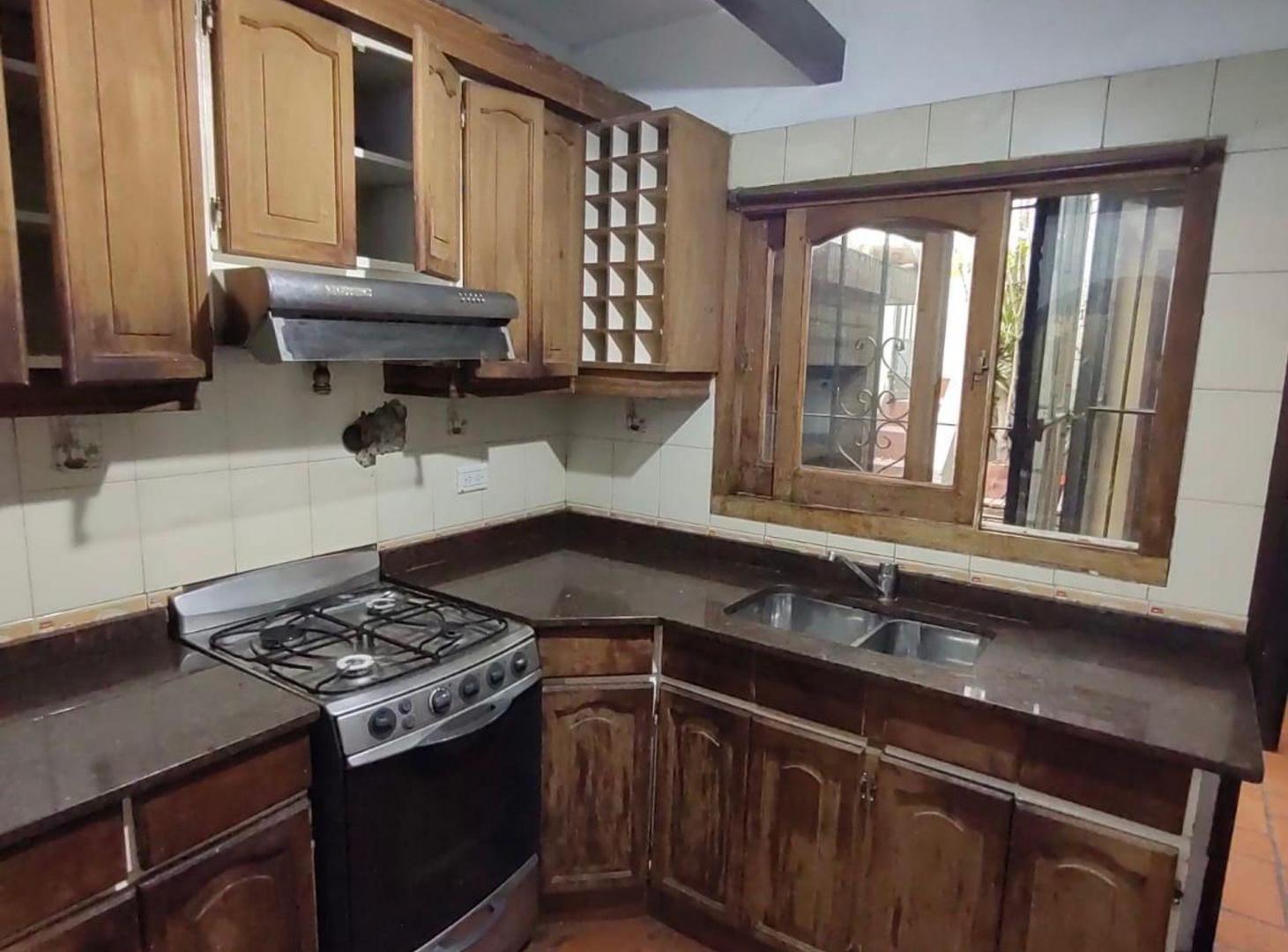 Foto de VENTA PH 4 AMBIENTES CASEROS APTO CREDITO, imagen 4
