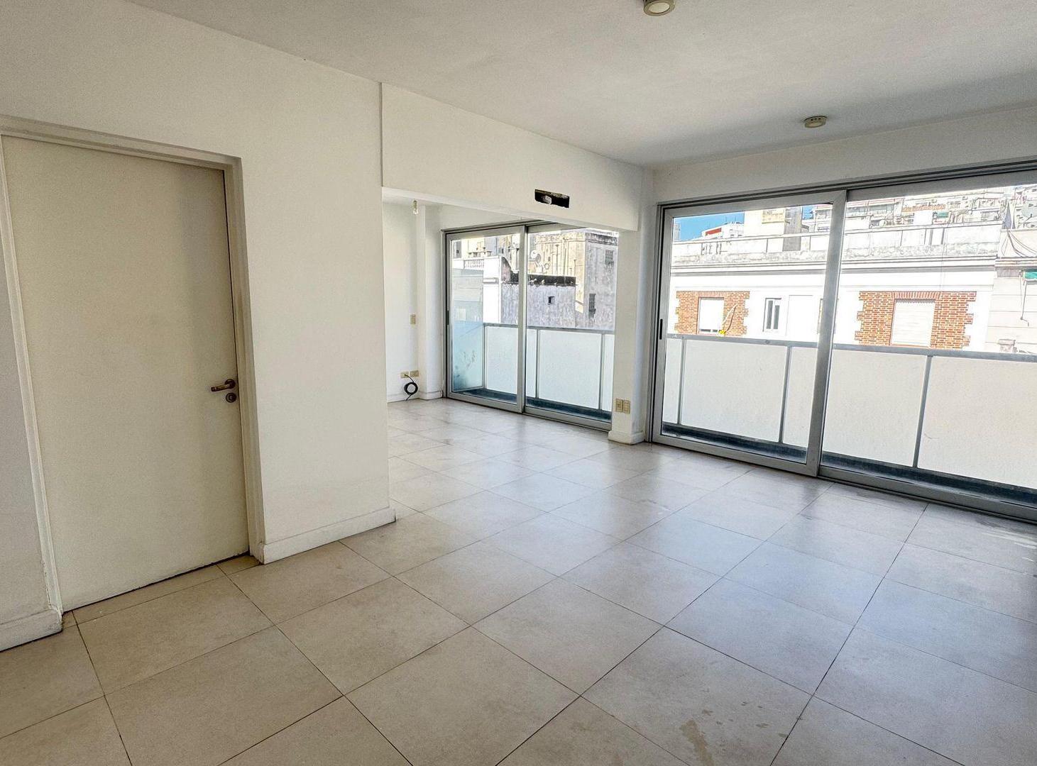 Foto de DEPARTAMENTO 1 AMB VENTA BARRACAS TERRAZA COCHERA, imagen 5