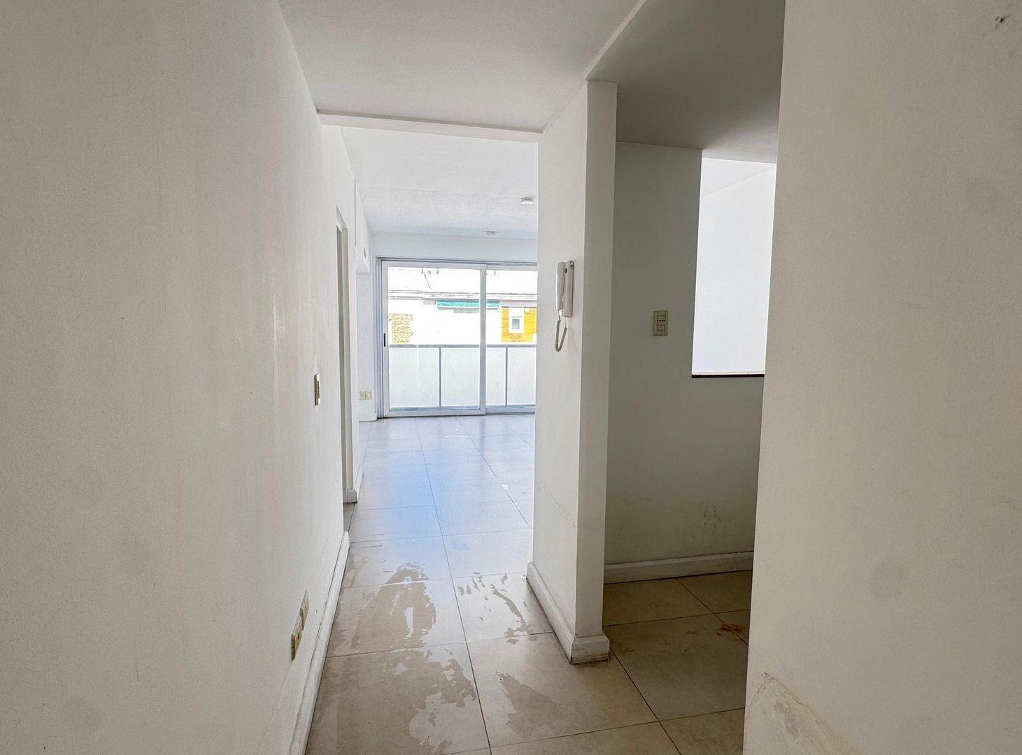 Foto de DEPARTAMENTO 1 AMB VENTA BARRACAS TERRAZA COCHERA, imagen 4