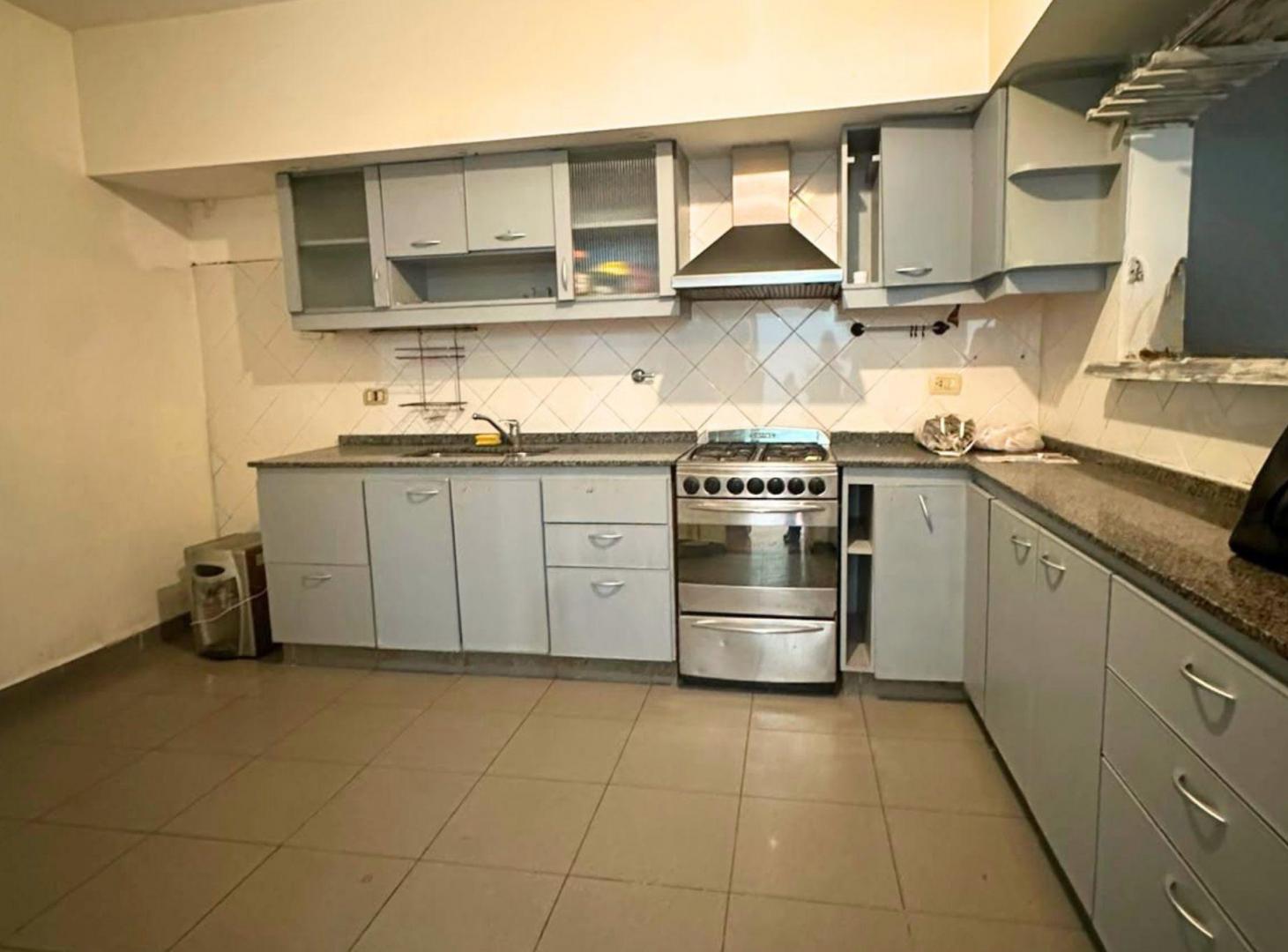 Foto de VENTA PH CABALLITO 4 AMBIENTES COCHERA PATIO, imagen 5