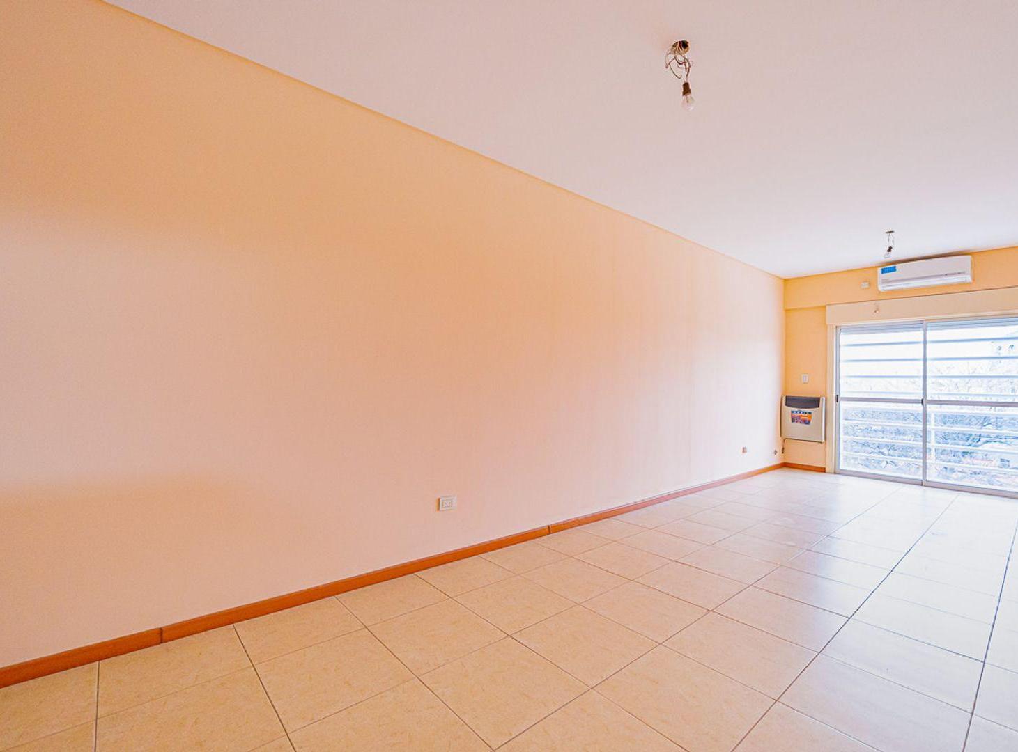 Foto de VENTA MONOAMBIENTE A ESTRENAR ISIDRO CASANOVA, imagen 3
