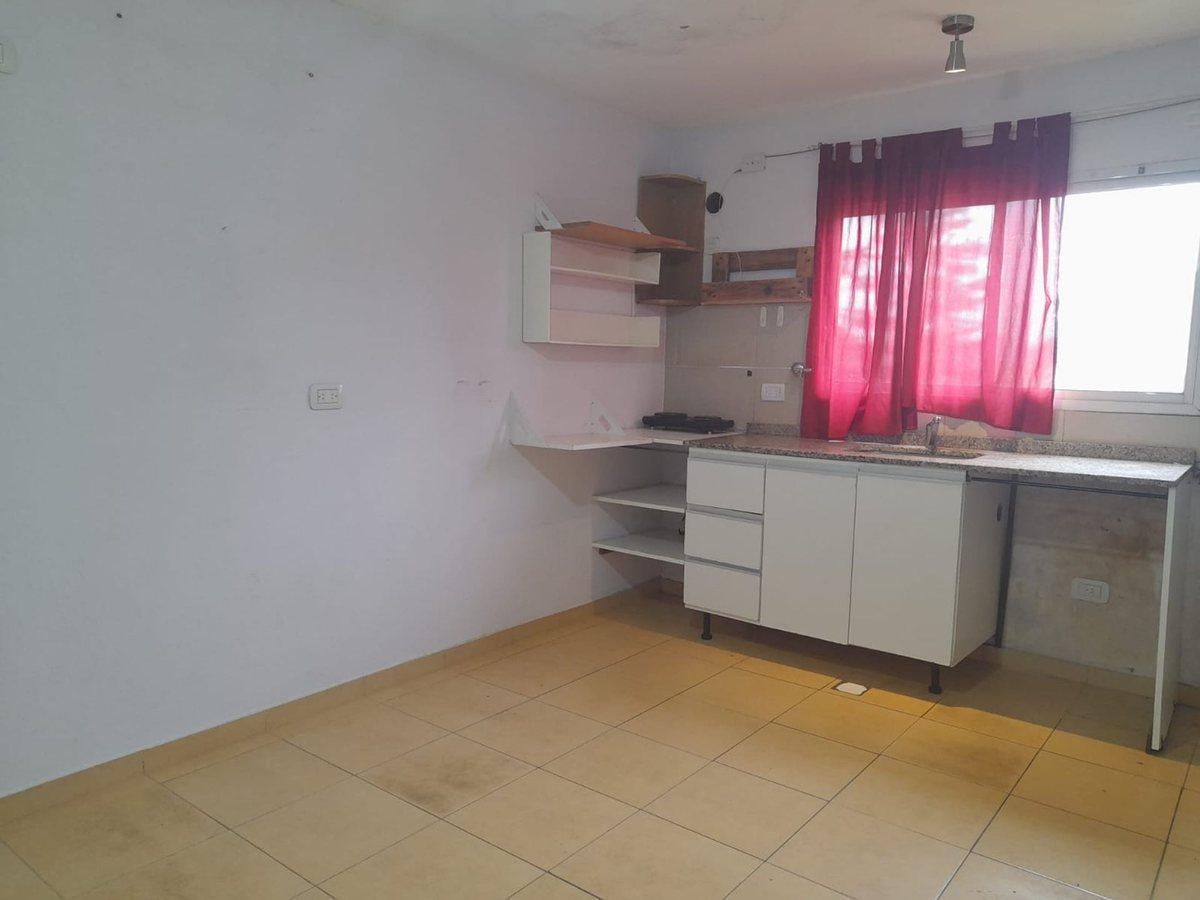 Foto de Monoambiente Alquiler Moron con cochera, imagen 3