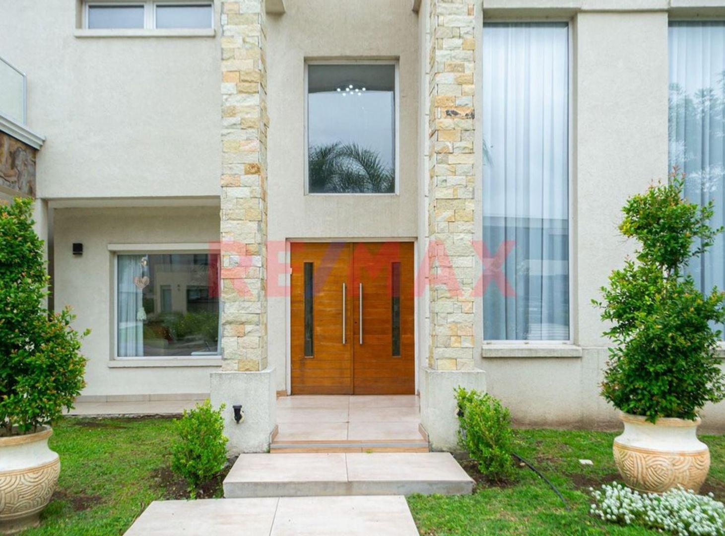 Foto de CASA VENTA 5 AMB EN TERRALAGOS CANNING CON PILETA, imagen 2
