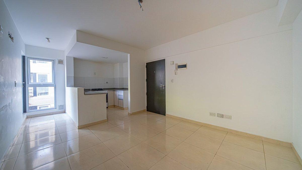 Foto de VENTA DEPARTAMENTO 2 AMBIENTES PARQUE CHAS, imagen 2