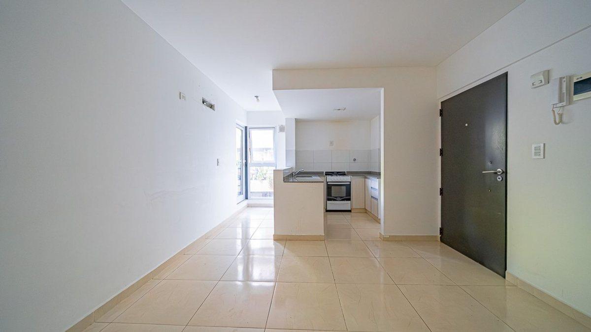 Foto de VENTA DEPARTAMENTO 2 AMBIENTES PARQUE CHAS, imagen 3