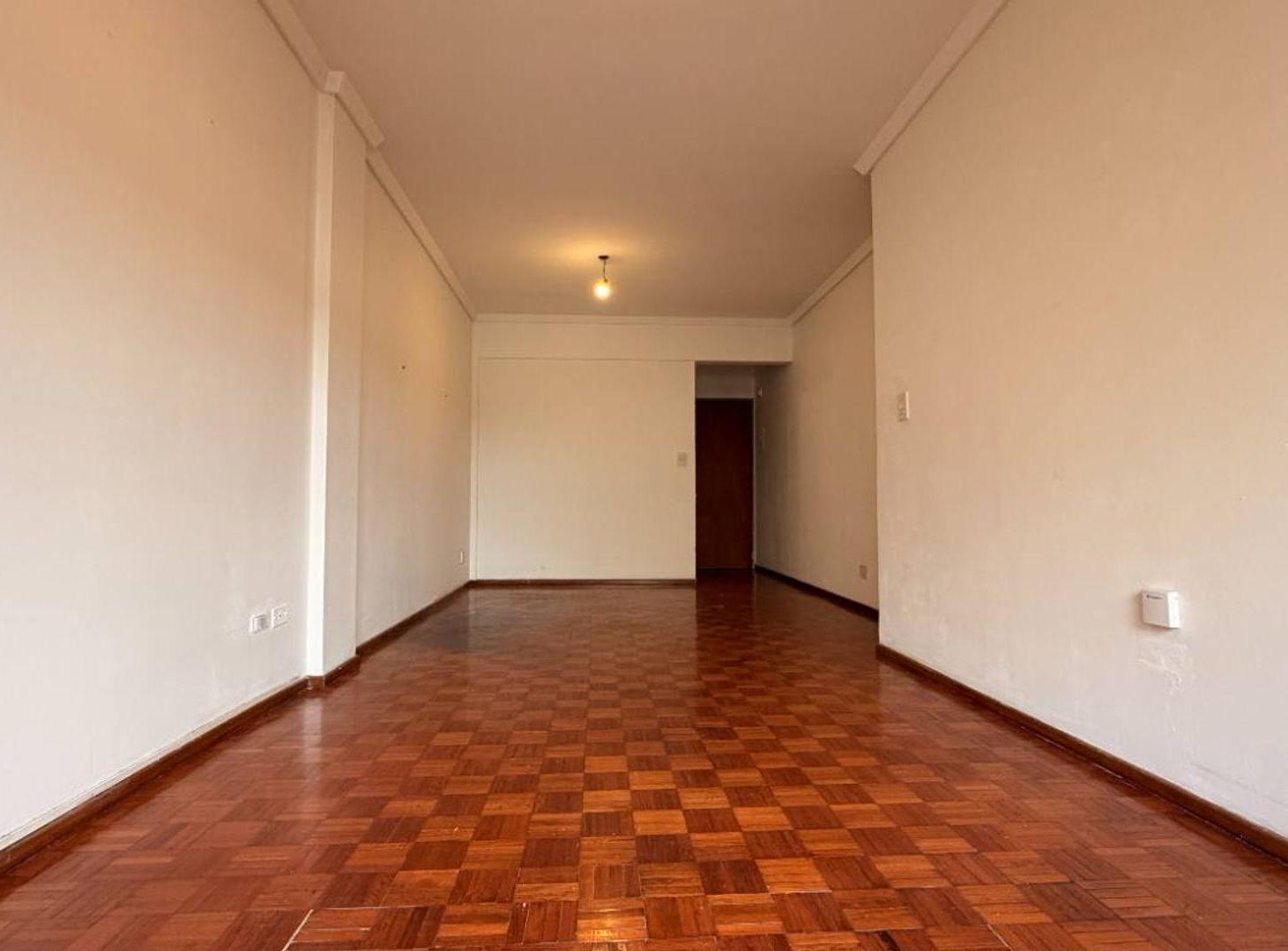 Foto de VENTA DEPARTAMENTO 4 AMBIENTES LOMAS ZAMORA BALCON, imagen 3