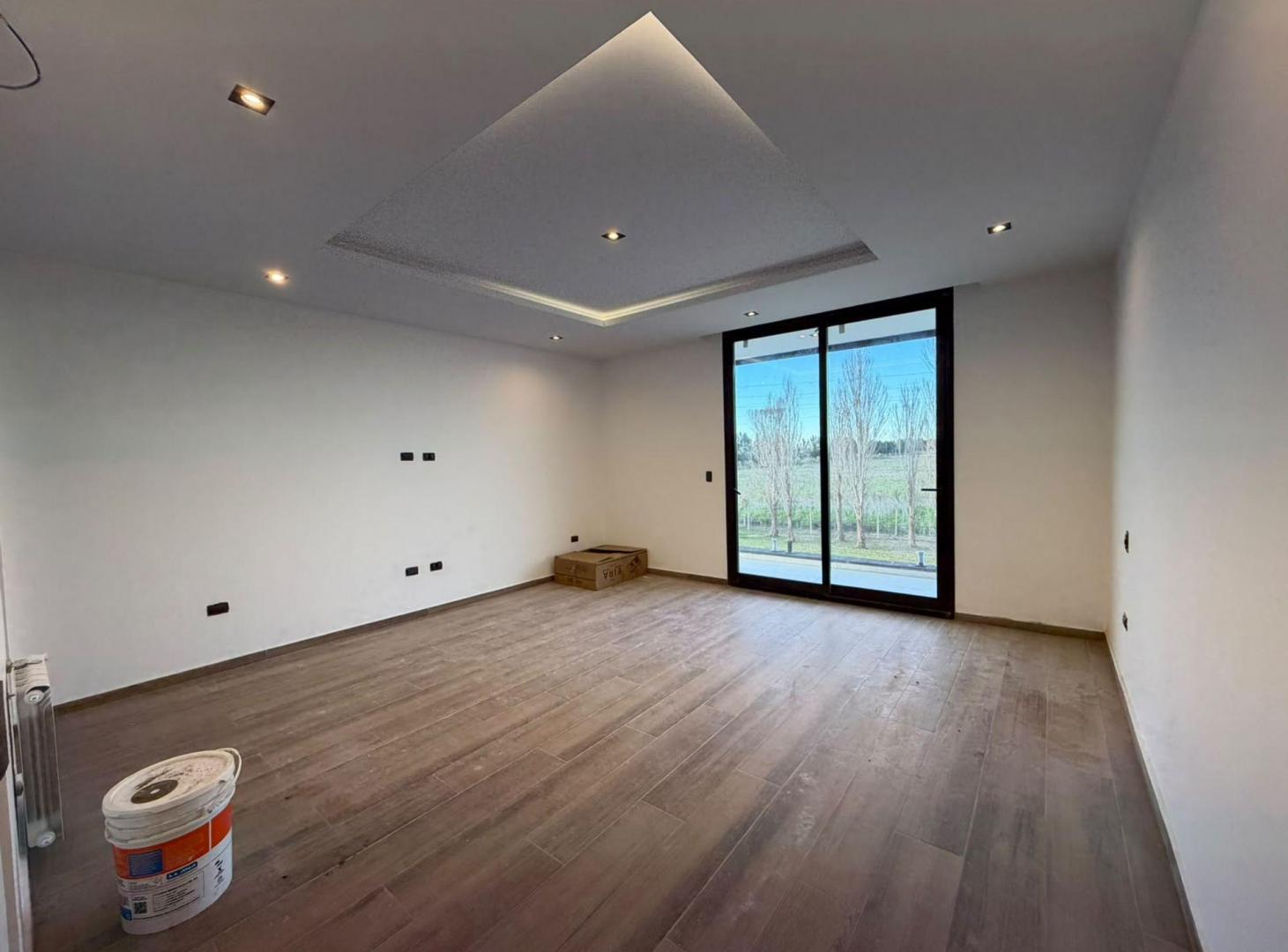 Foto de CASA VENTA A ESTRENAR 4 AMB CANNING BARRIO PRIVADO, imagen 4