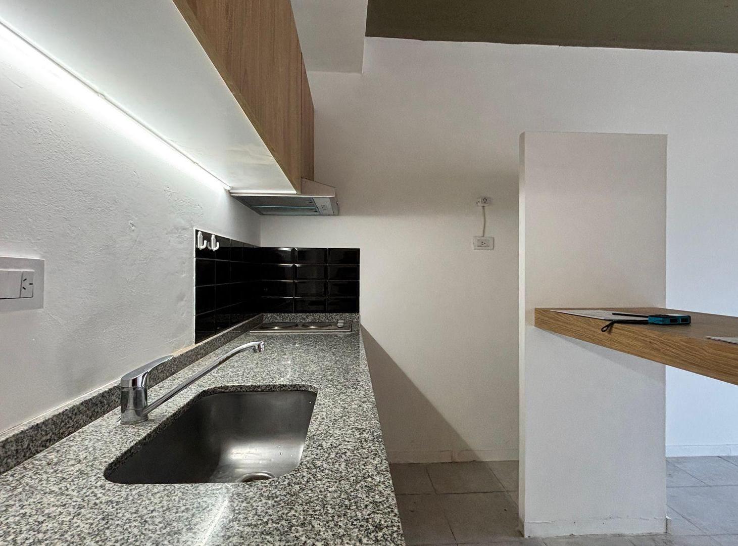 Foto de Venta Departamento 1 ambiente Monte Castro Balcón, imagen 4
