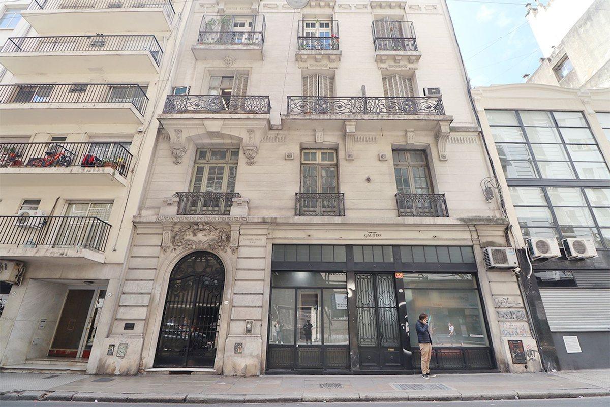 Foto de DEPARTAMENTO VENTA 6 AMB CON PATIO APTO CREDITO, imagen 2