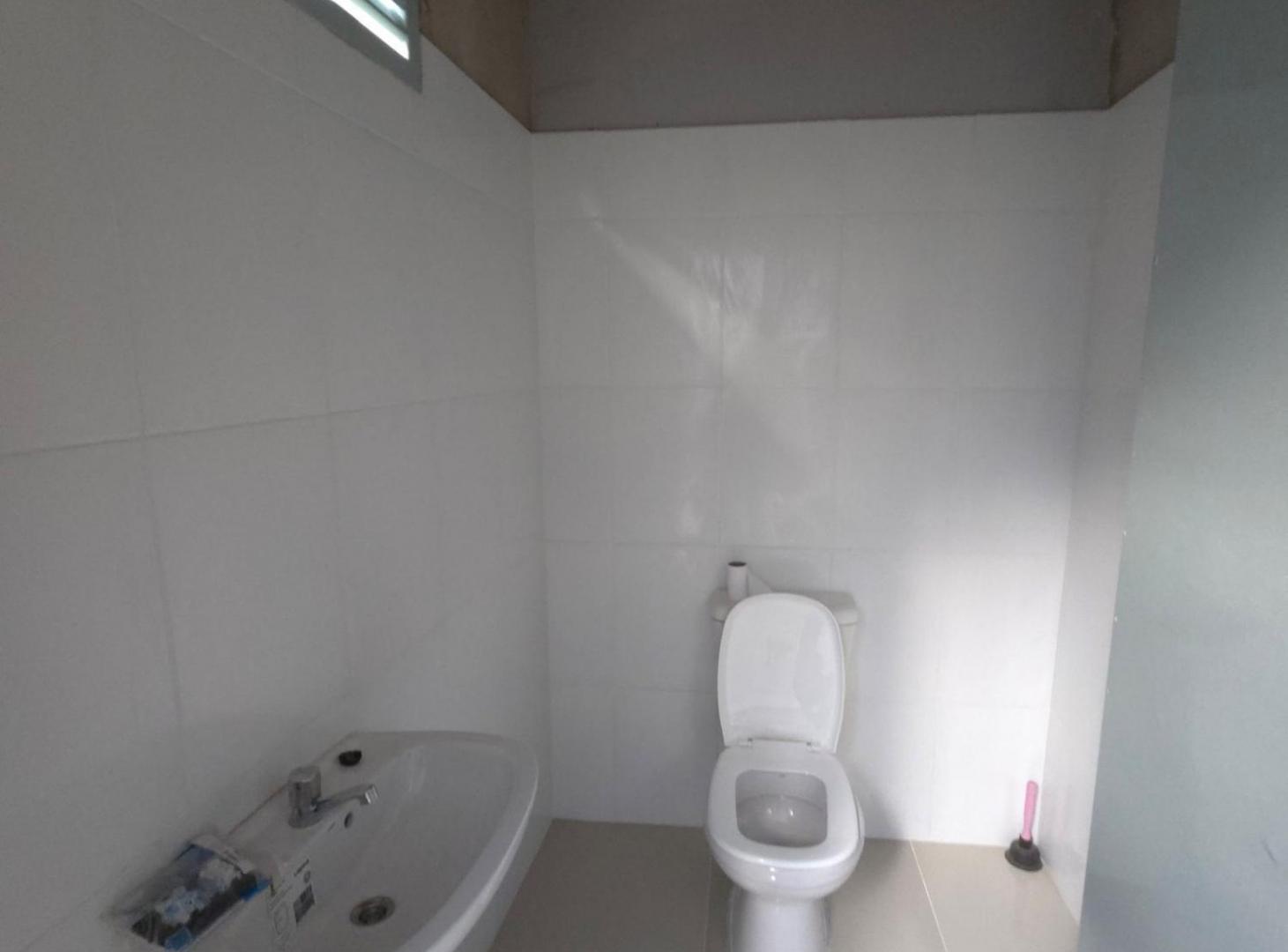 Foto de ALQUILER COMERCIAL A 50 METROS LA SALLE FLORIDA, imagen 4
