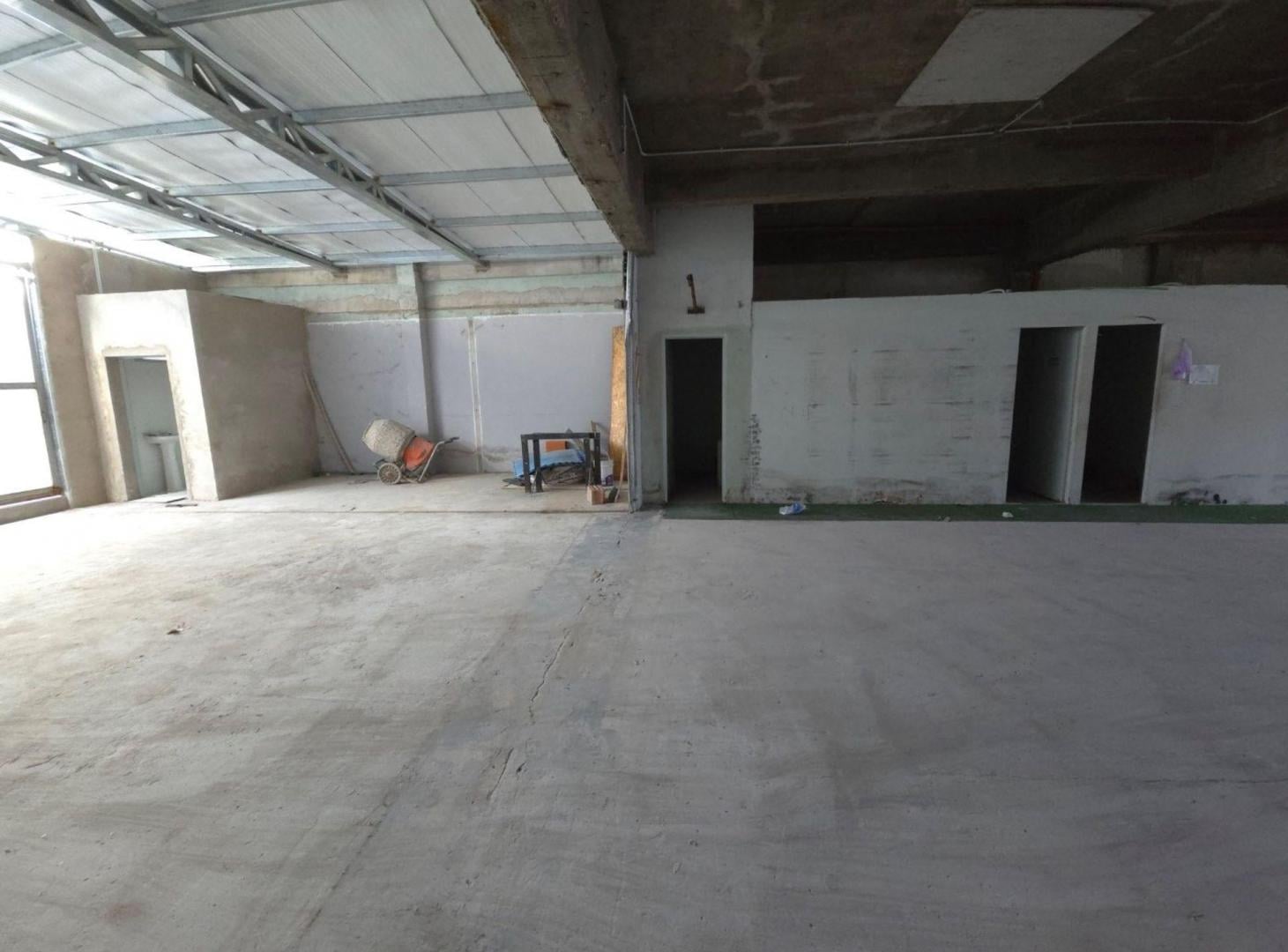 Foto de ALQUILER COMERCIAL A 50 METROS LA SALLE FLORIDA, imagen 3