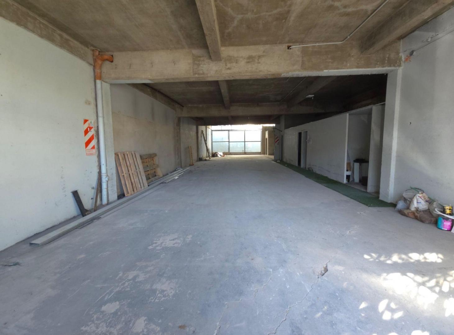 Foto de ALQUILER COMERCIAL A 50 METROS LA SALLE FLORIDA, imagen 1