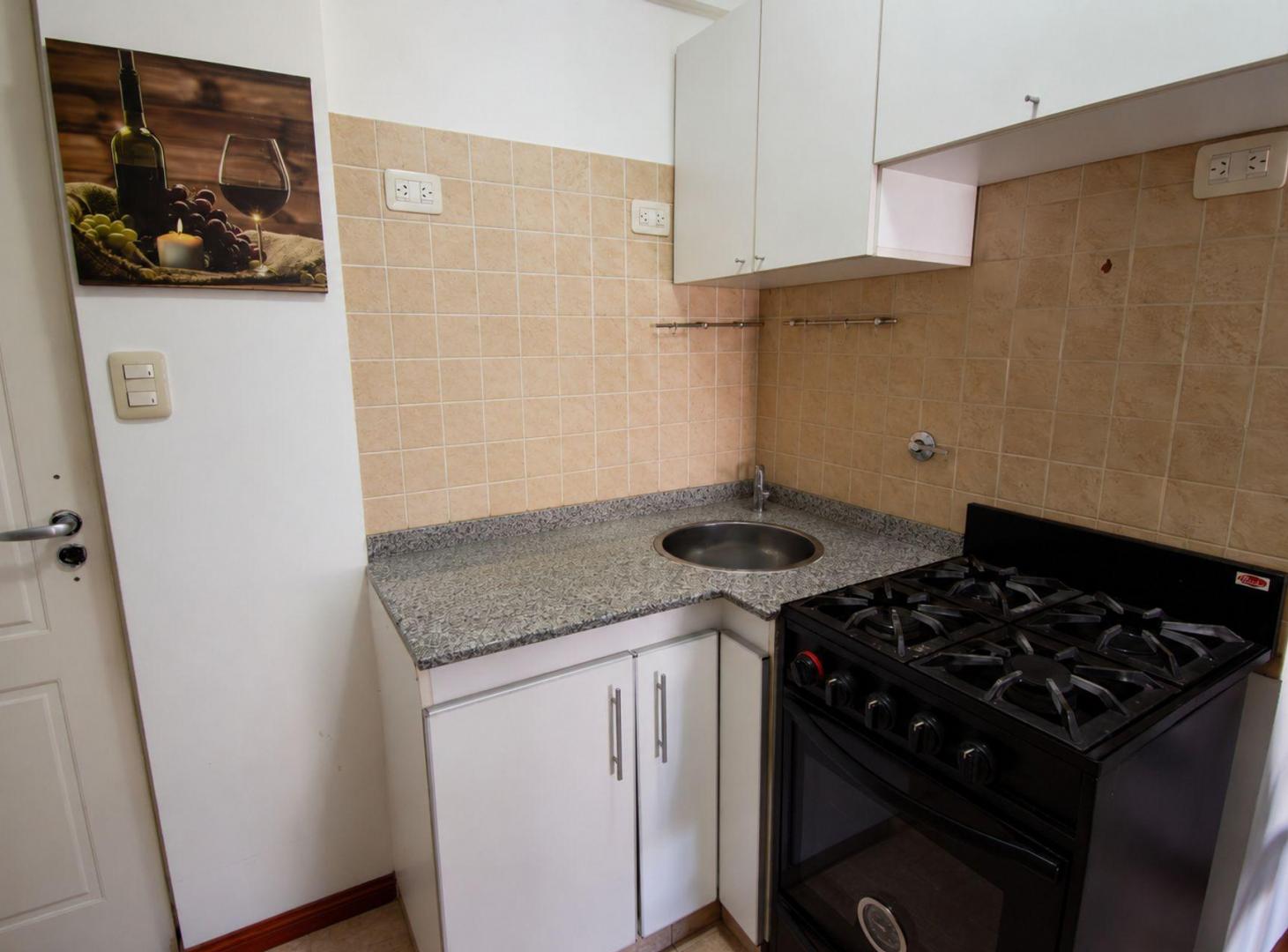 Foto de Venta Monoambiente Frente Balcón Villa Pueyrredon, imagen 4