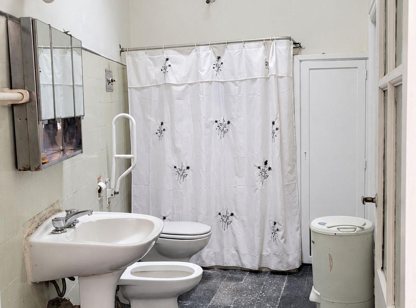 Foto de VENTA CASA LOTE PROPIO RAMOS MEJIA PLAZA MITRE, imagen 4