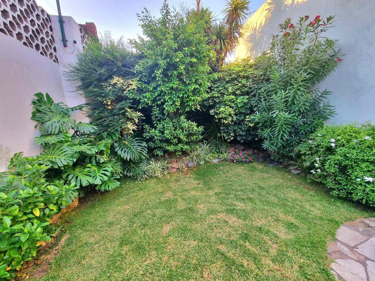 Foto de VENTA CASA 4 AMBIENTES VILLA LYNCH EXCELENTE, imagen 5