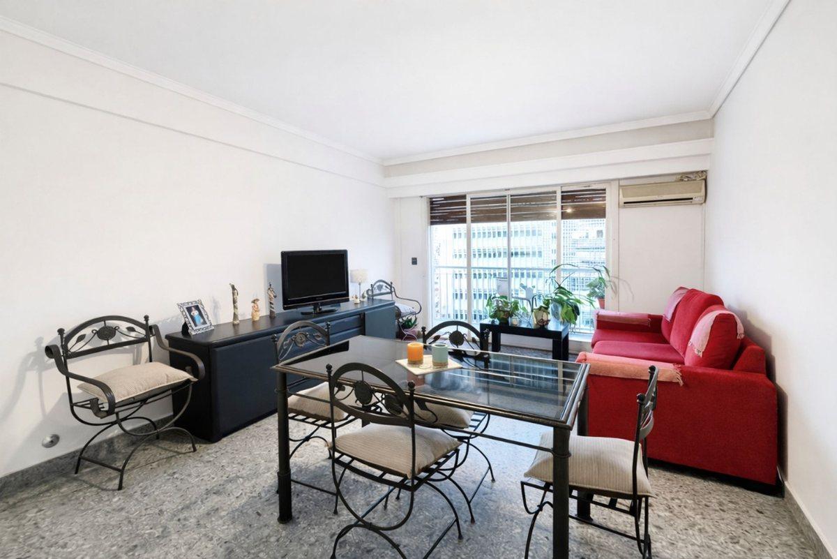 Foto de DEPARTAMENTO 3 AMBIENTES VENTA FLORES BALCON, imagen 4