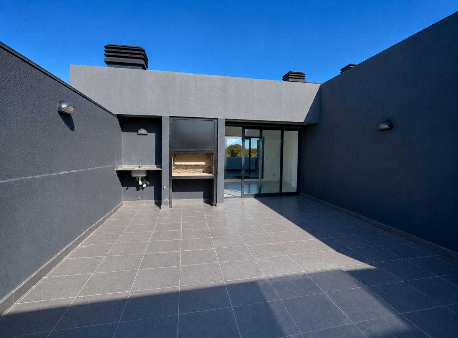 Foto de DPTO. VENTA 4 AMBIENTES VILANOVA HAEDO C/TERRAZA, imagen 3