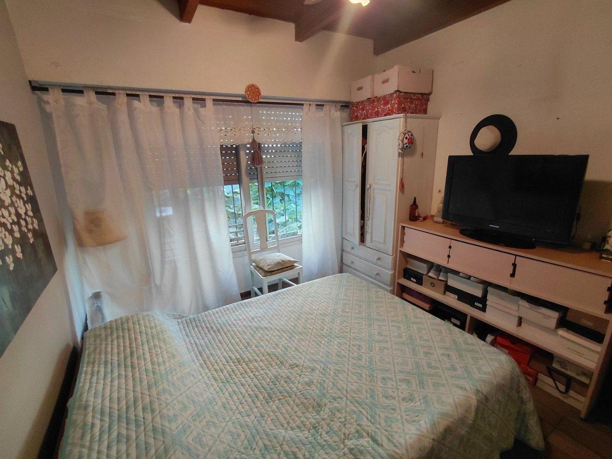 Foto de VENTA CASA 6 AMBIENTES MULTIFAMILIAR BERNAL, imagen 4