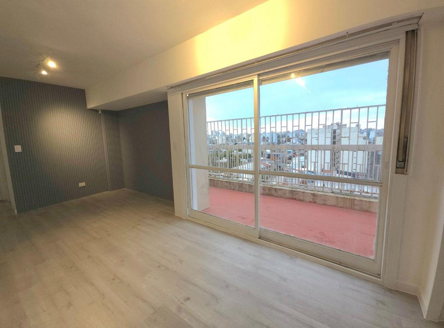 Foto de VENTA DPTO 3 AMBIENTES VILLA DEL PARQUE RECICLADO, imagen 4