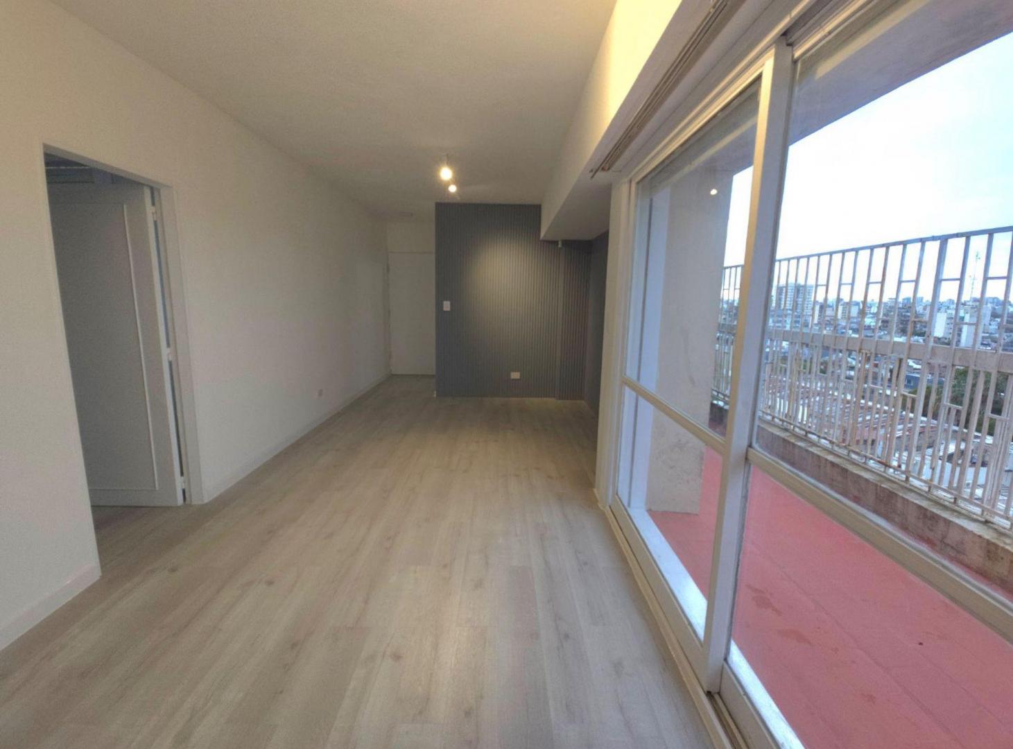 Foto de VENTA DPTO 3 AMBIENTES VILLA DEL PARQUE RECICLADO, imagen 1