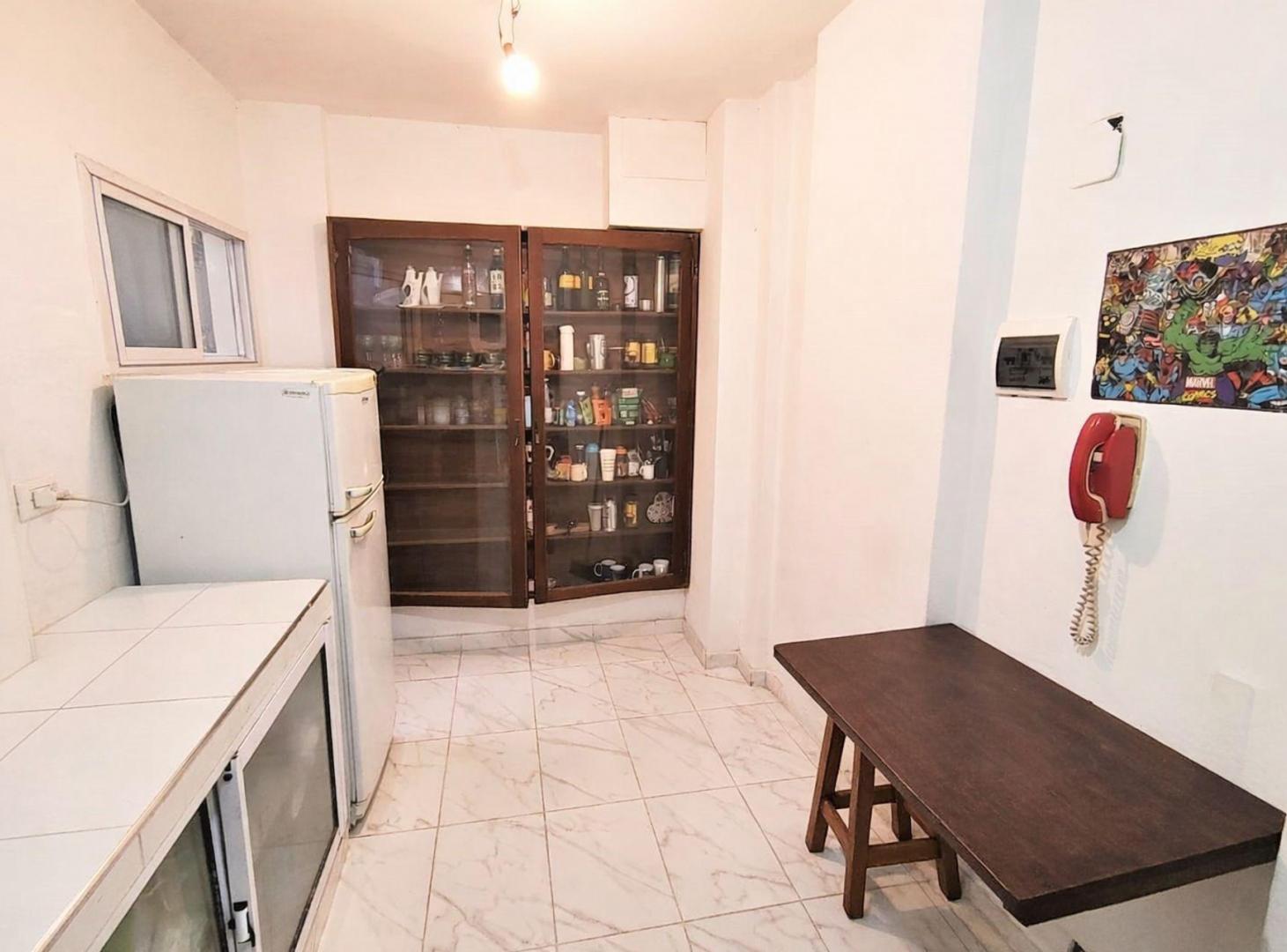Foto de 3 AMBIENTE 87 m2 VENTA P BAJA PATIO BARRACAS CABA, imagen 4