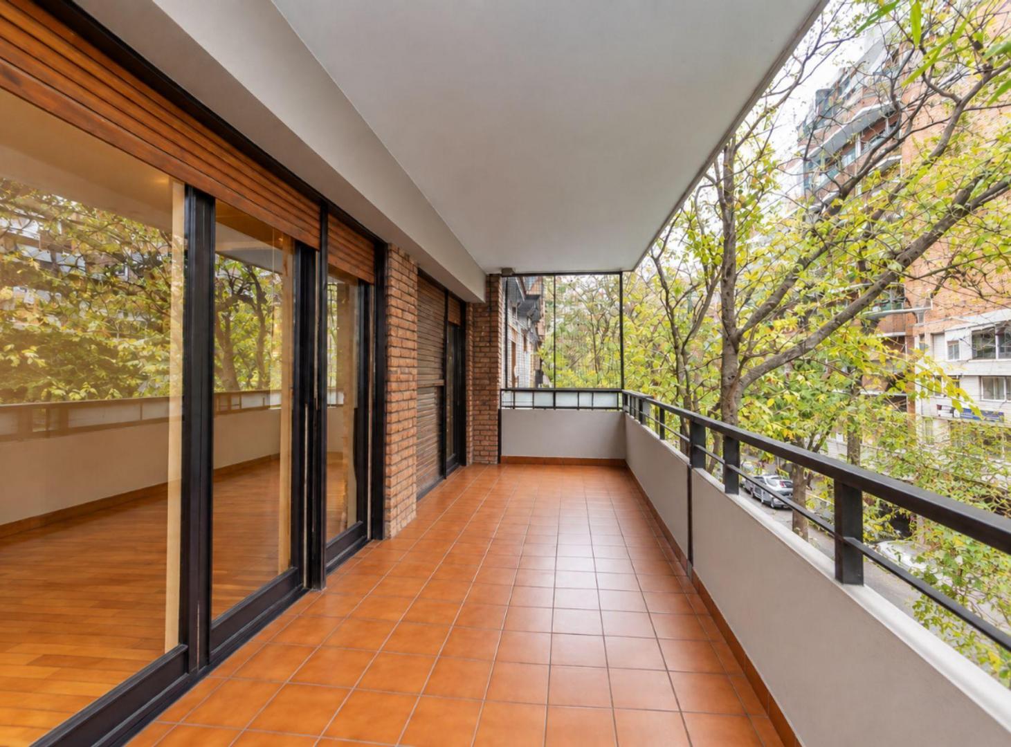 Foto de VENTA DEPARTAMENTO 4 AMBIENTES BELGRANO COCHERA, imagen 4