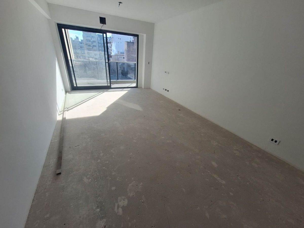 Foto de DEPARTAMENTO MONOAMBIENTE VENTA BALVANERA FRENTE, imagen 4