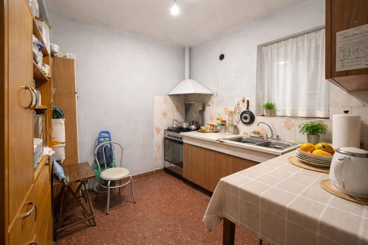 Foto de CASA 3 AMBIENTES CON PARQUE EN VENTA CIUDAD MADERO, imagen 2