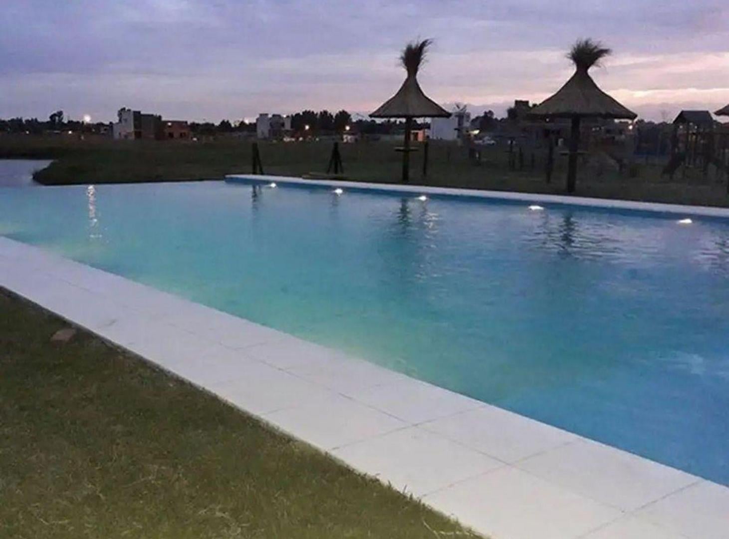 Foto de VENTA CASA 4 AMBIENTES BARRIO LAGUNA AZUL, imagen 5