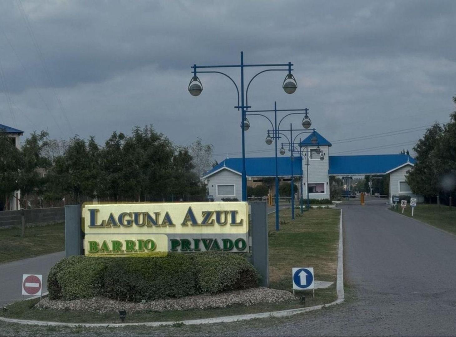 Foto de VENTA CASA 4 AMBIENTES BARRIO LAGUNA AZUL, imagen 4