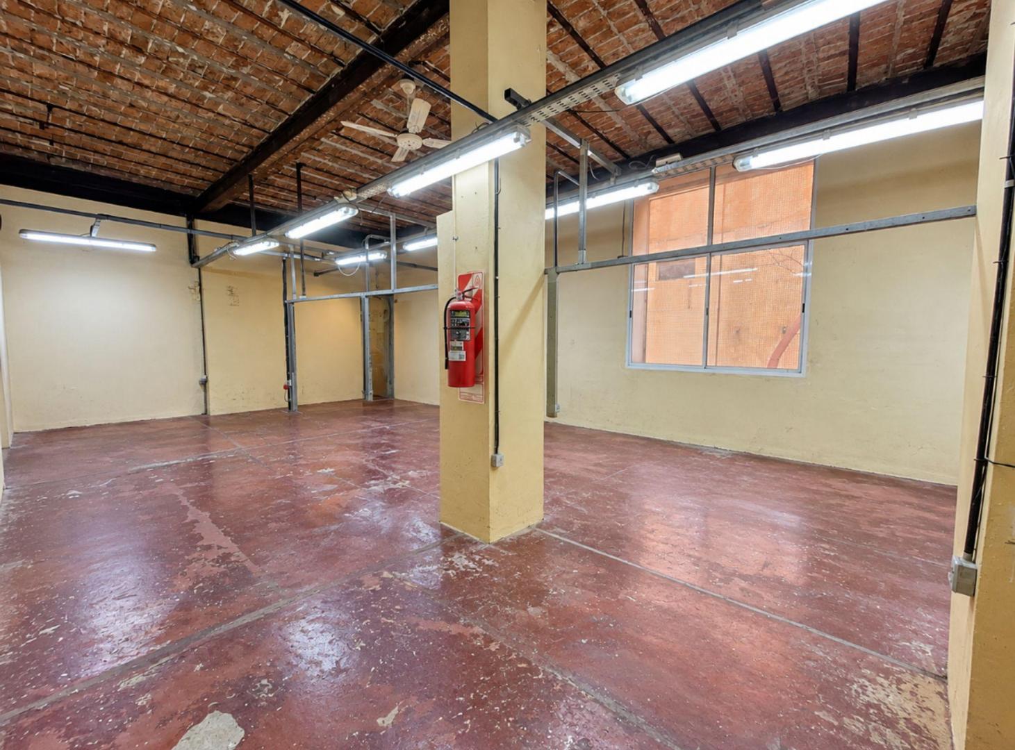 Foto de ALQUILER DEPÓSITO MATADEROS 3500 M2 A MTS ALBERDI, imagen 5