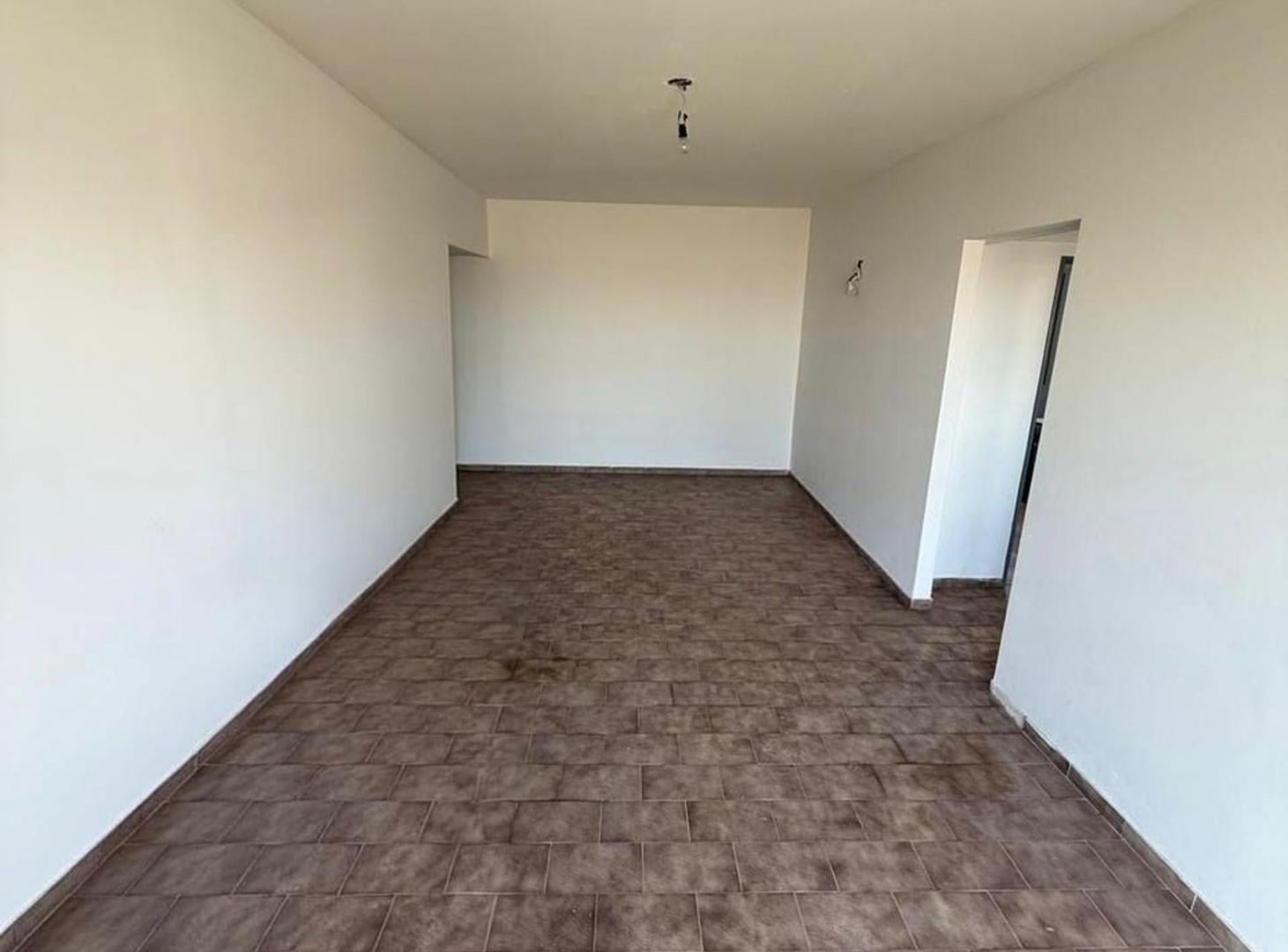Foto de VENTA DEPARTAMENTO 3 AMBIENTES OPORTUNIDAD, imagen 3