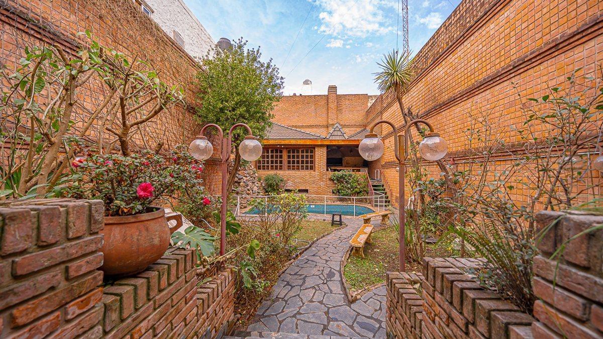 Foto de CASA 5 AMBIENTES VENTA PARQUE CHACABUCO, imagen 2
