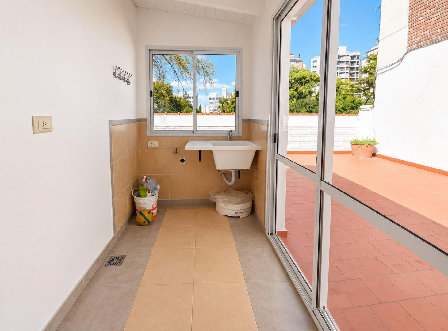 Foto de VENTA PH 3 AMBIENTES RAMOS MEJIA 160 MTS TERRAZA, imagen 4