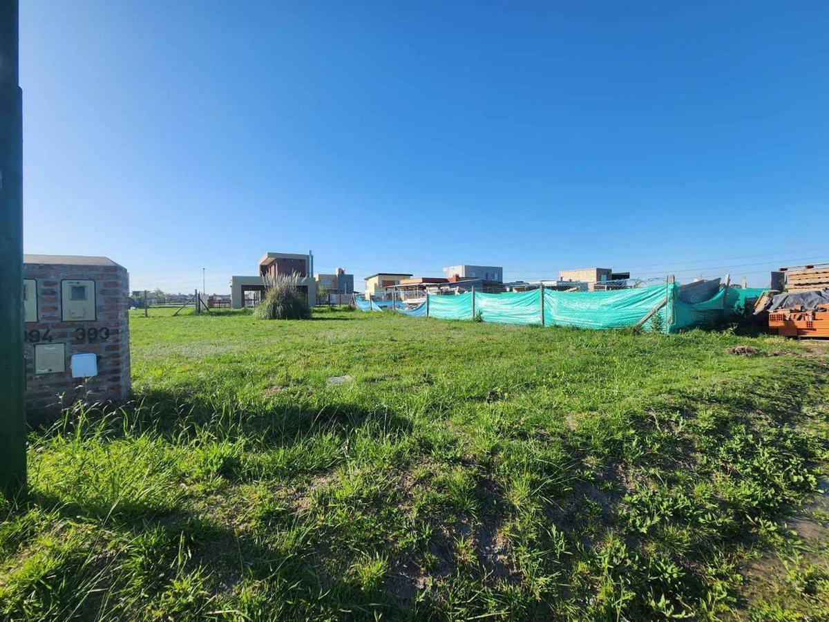 Foto de LOTE BARRIO LAGUNA AZUL SPEGAZZINI FINANCIACION, imagen 1