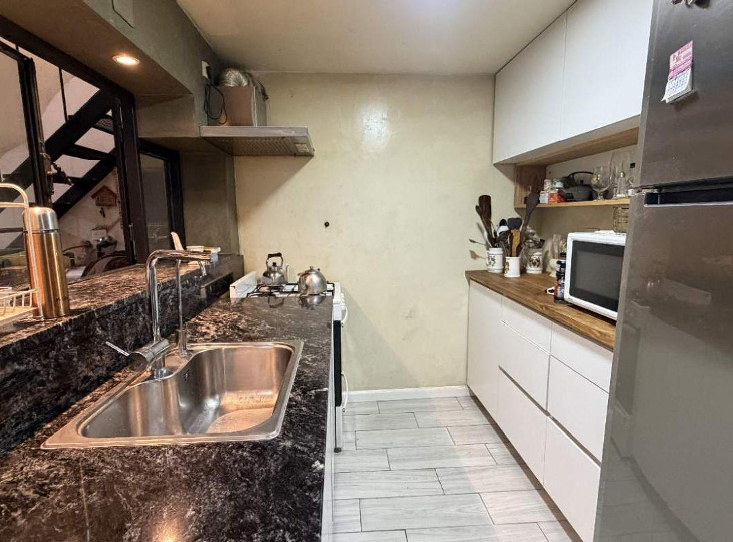 Foto de VENTA PH 5 AMB EN CONSTITUCION CON PATIO, imagen 4