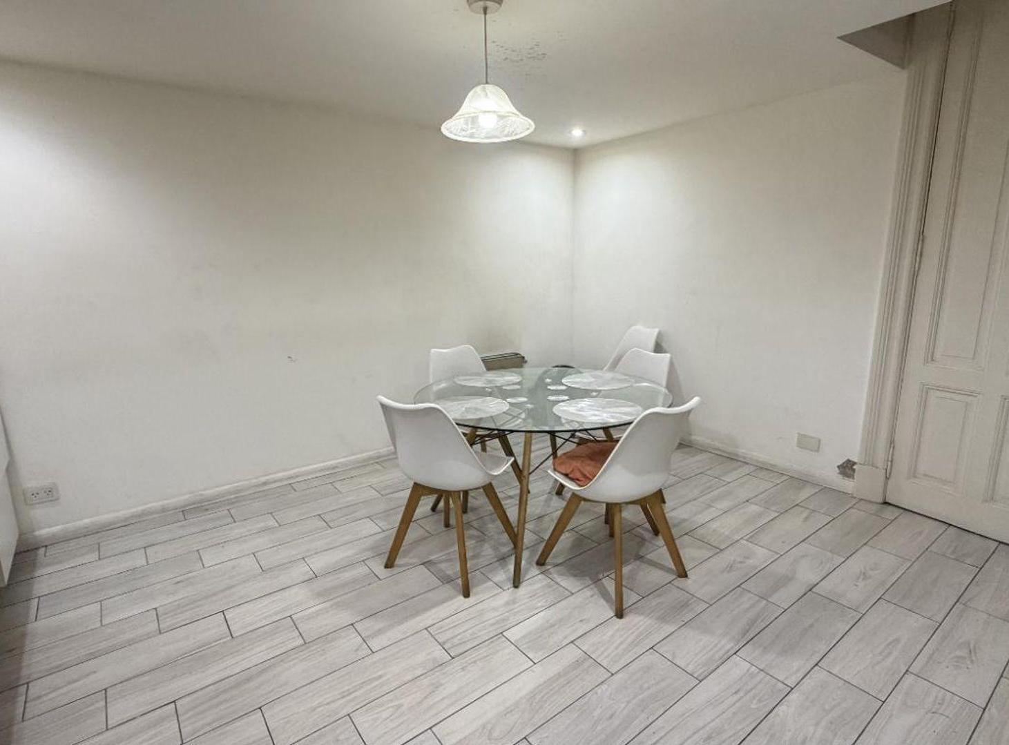 Foto de VENTA PH 5 AMB EN CONSTITUCION CON PATIO, imagen 3