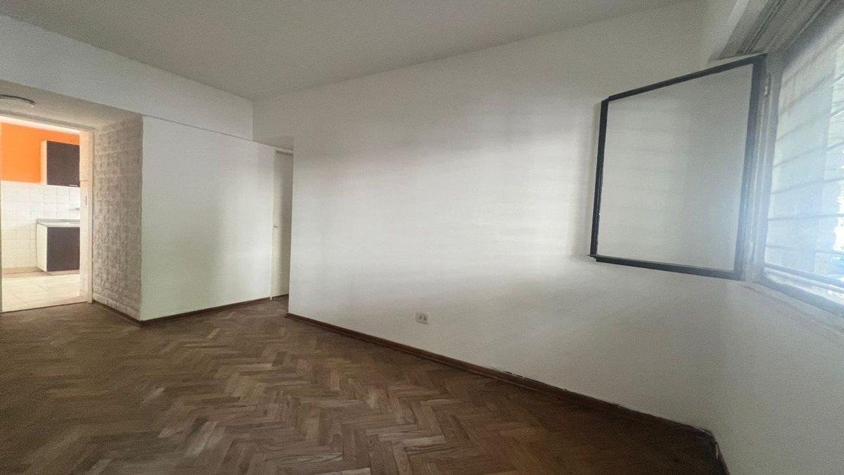 Foto de DEPARTAMENTO APTO PROFESIONAL EXCELENTE UBICACION, imagen 3
