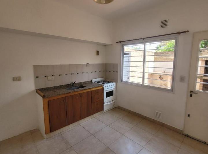 BANFIELD DUPLEX 3 AMBIENTES EN 2 PLANTAS